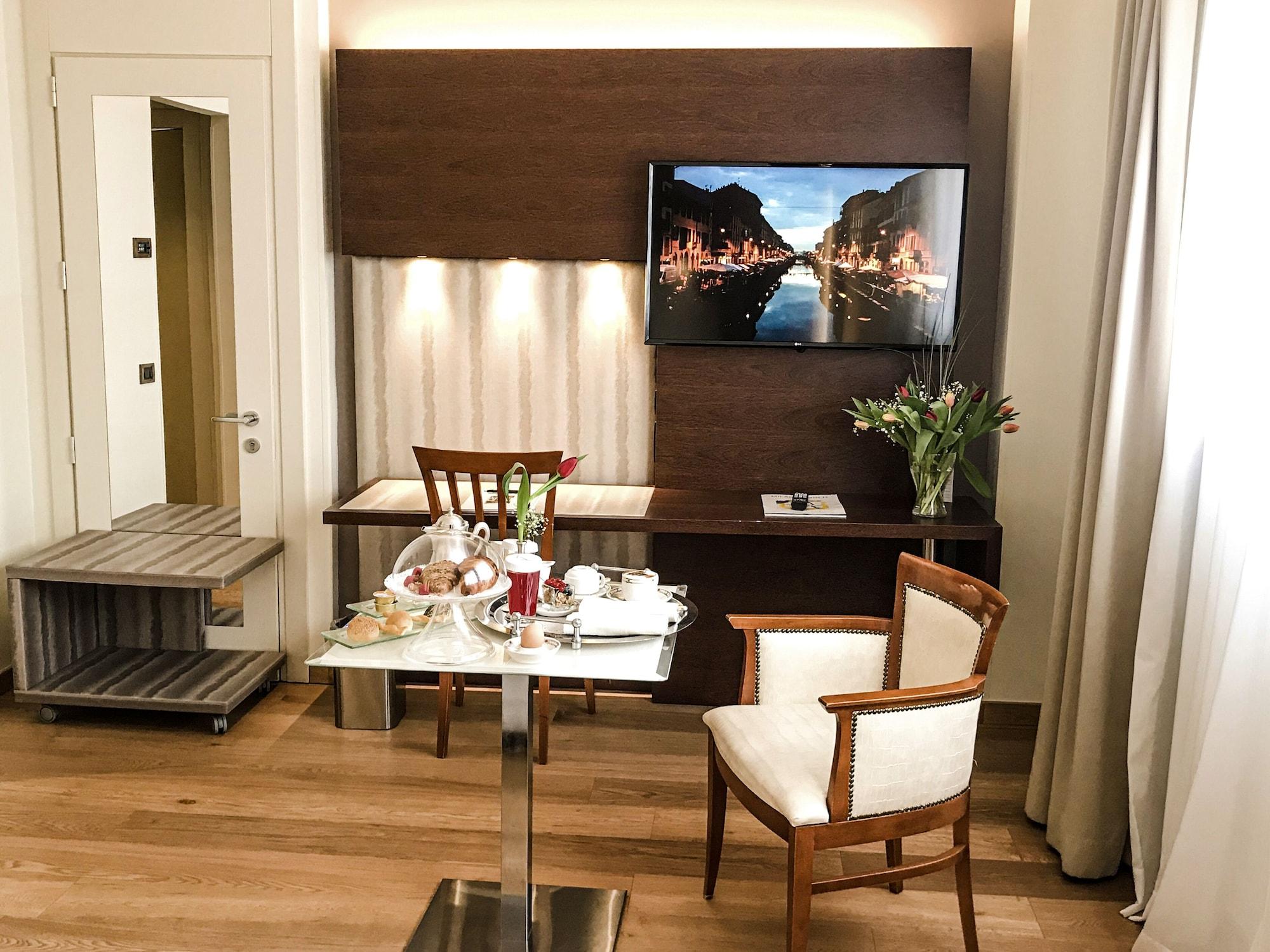 Hotel Art Navigli 4*
